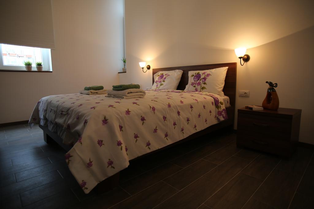 Del Toro Apartment Skopie Habitación foto